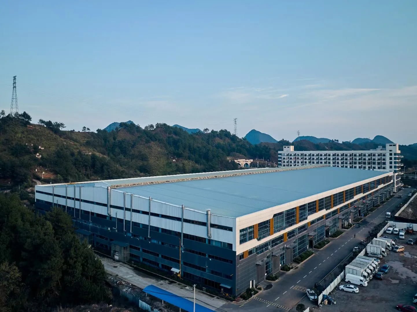 Golf cart manufacturing facility