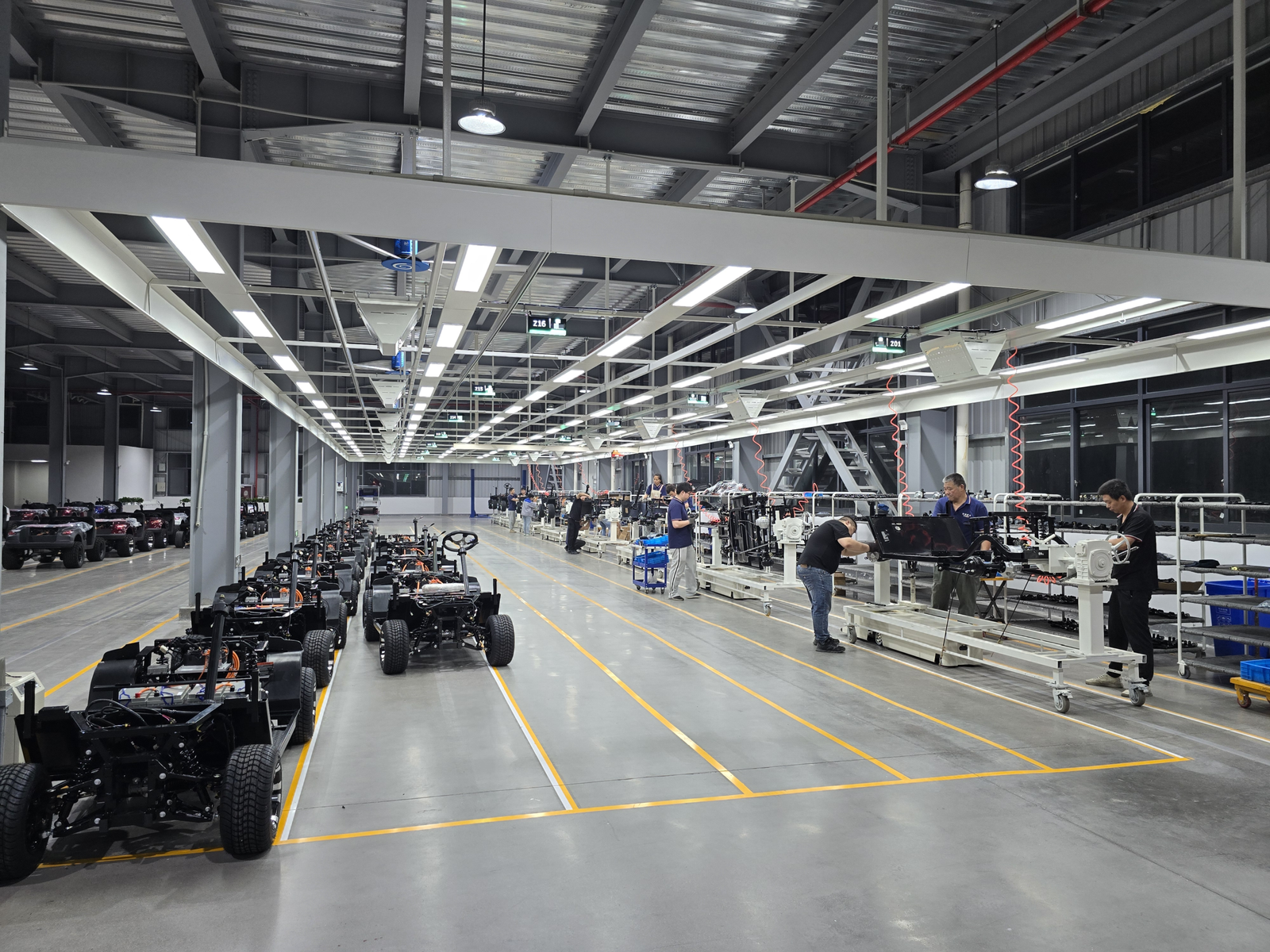 Clean room final assembly line with quality control stations